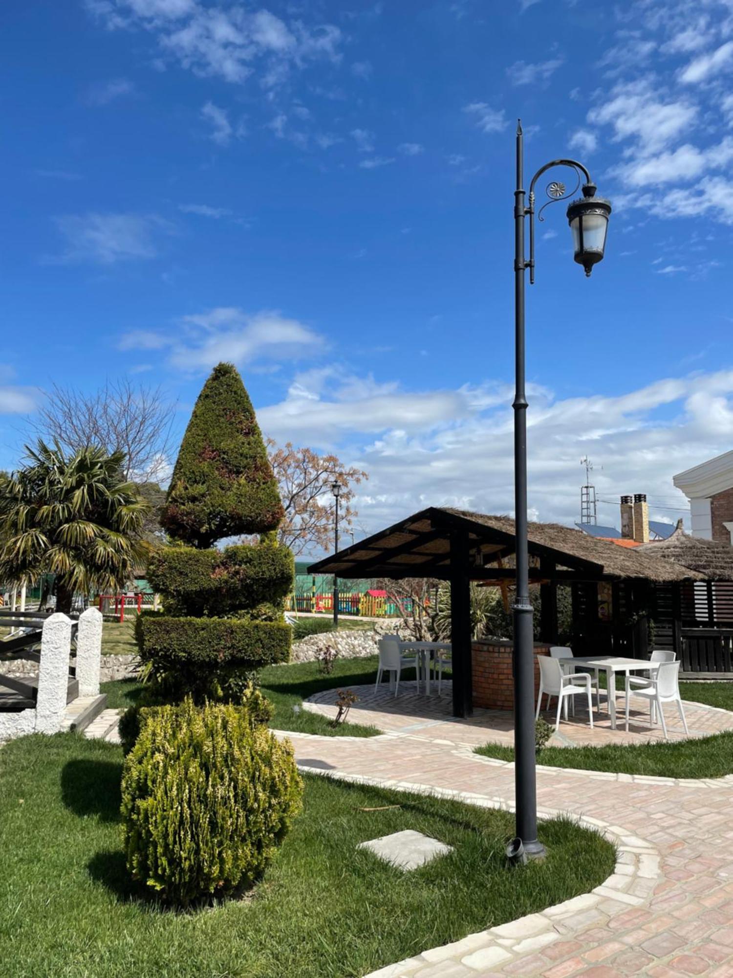 Hotel Agroturizem Eldi Fier Exterior foto