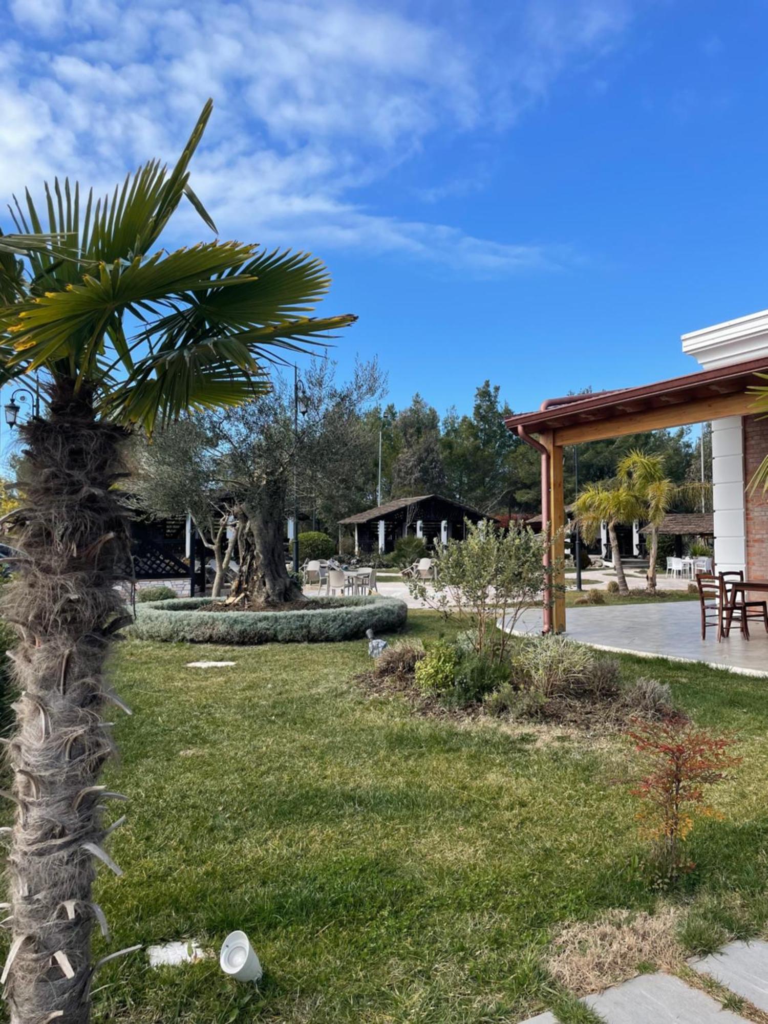 Hotel Agroturizem Eldi Fier Exterior foto