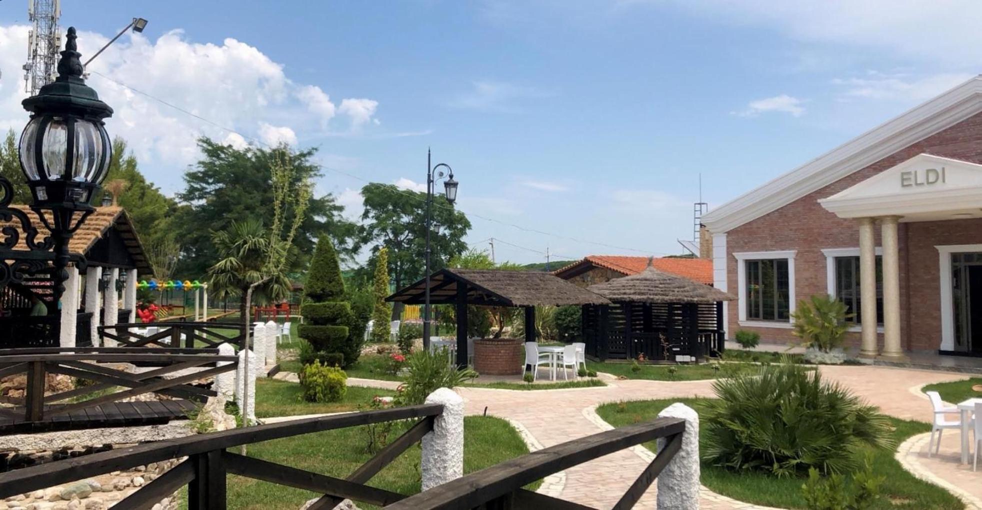 Hotel Agroturizem Eldi Fier Exterior foto